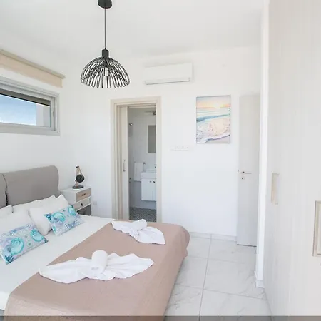 Villa The Complete Guide To Renting Your Exclusive Holiday In Protaras With Private Pool And Close To The Beach 1321 *